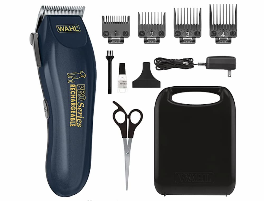 WAHL Lithium Ion Deluxe Pro Series Rechargeable Pet Clipper Grooming Kit